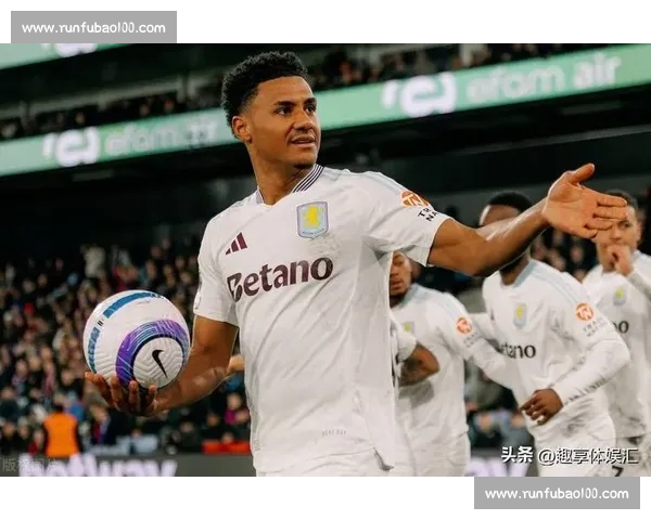 英超最新排名揭晓 曼联重返前四 曼城稳居榜首切尔西陷入困境